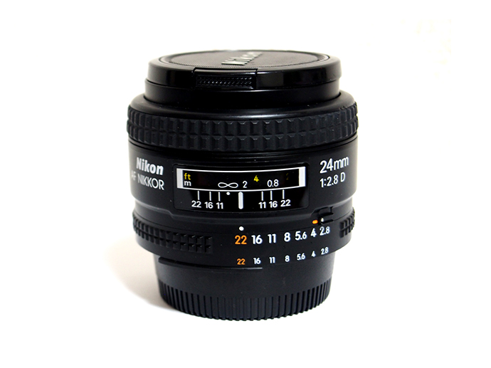 Nikon AF NIKKOR 24mm f2.8D 単焦点レンズ