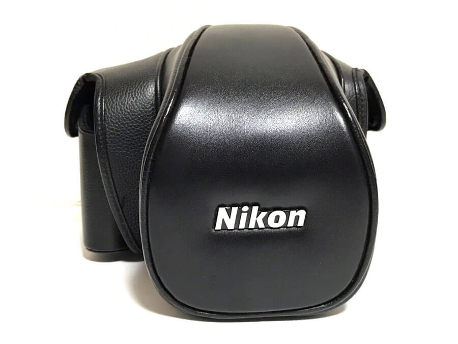 Nikon ニコン 一眼レフカメラdf専用 セミソフトケース Cf Dc6を福岡県より買取しました