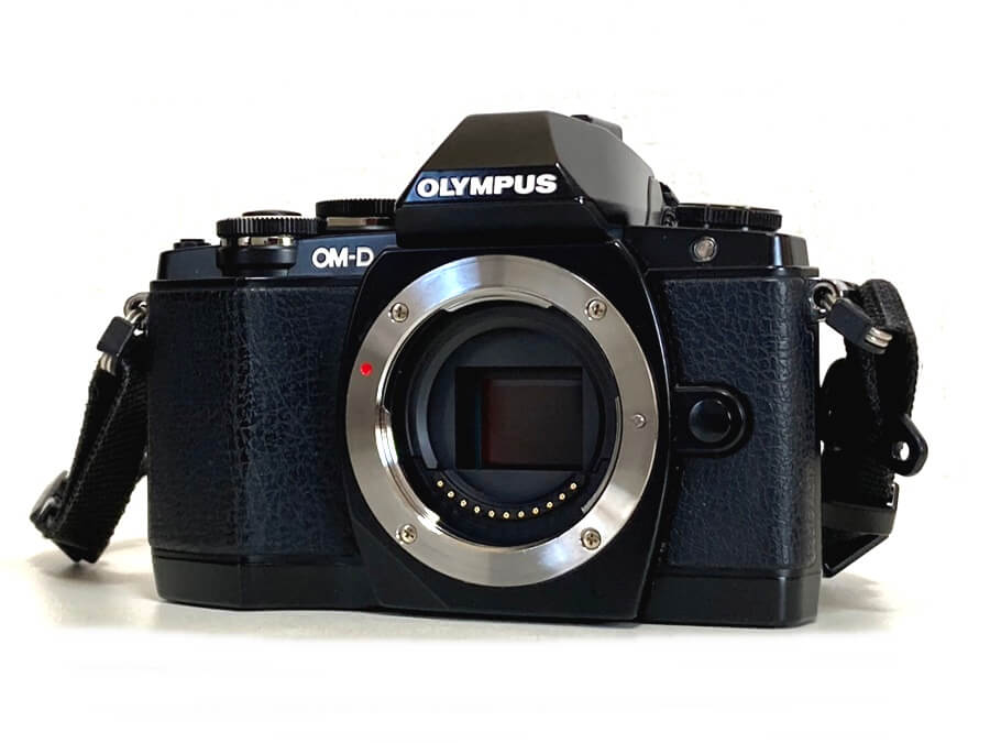 OLYMPUS OM-D E-M10 ミラーレスカメラ ボディ ブラック