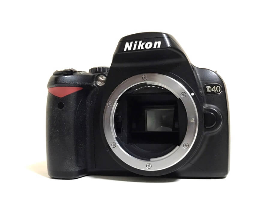 Nikon D40 デジタル一眼レフカメラ ボディを山口県下関市より宅配買取