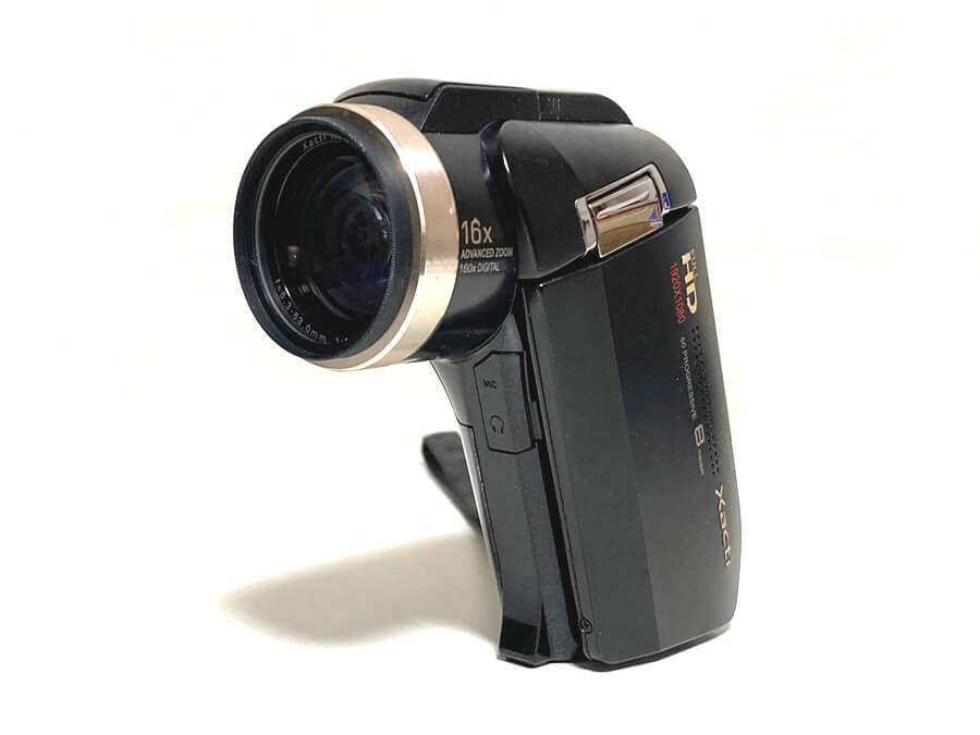 Xacti HDビデオカメラ 防水 レッド Xacti HDビデオカメラ 防水 レッド Amazon | SANYO ハイビジョン