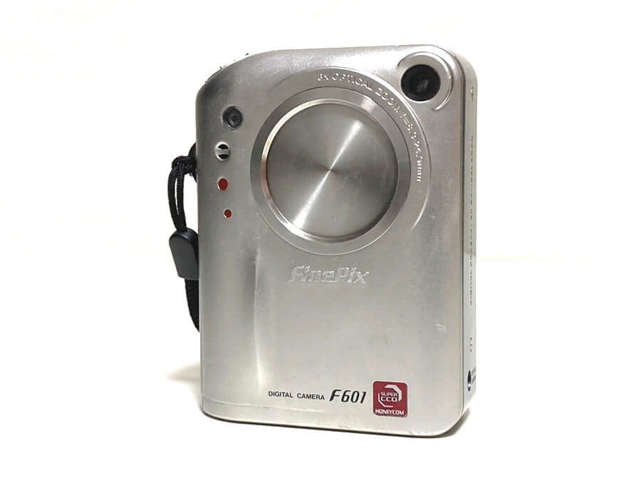 FUJIFILM FinePix F601 デジタルカメラ