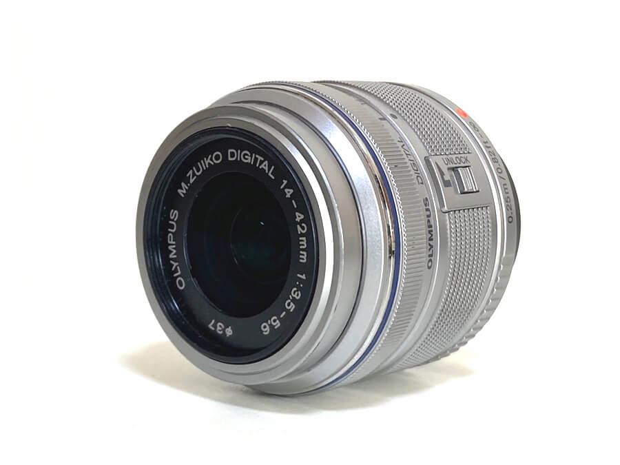 OLYMPUS M.ZUIKO DIGITAL 14-42mm F3.5-5.6 Ⅱ R シルバー 標準ズームレンズ