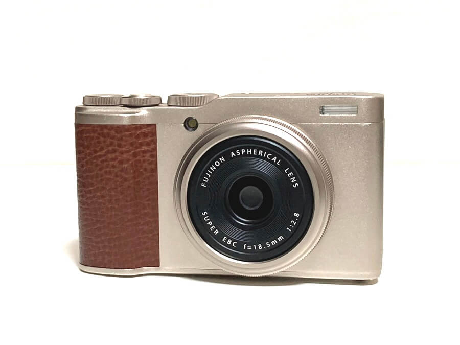 FUJIFILM XF10 コンパクトデジタルカメラ シャンパンゴールド